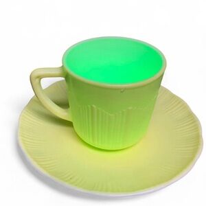 VINTAGE Hazel Atlas Pastel Yellow Uranium Glass Cup & Saucer